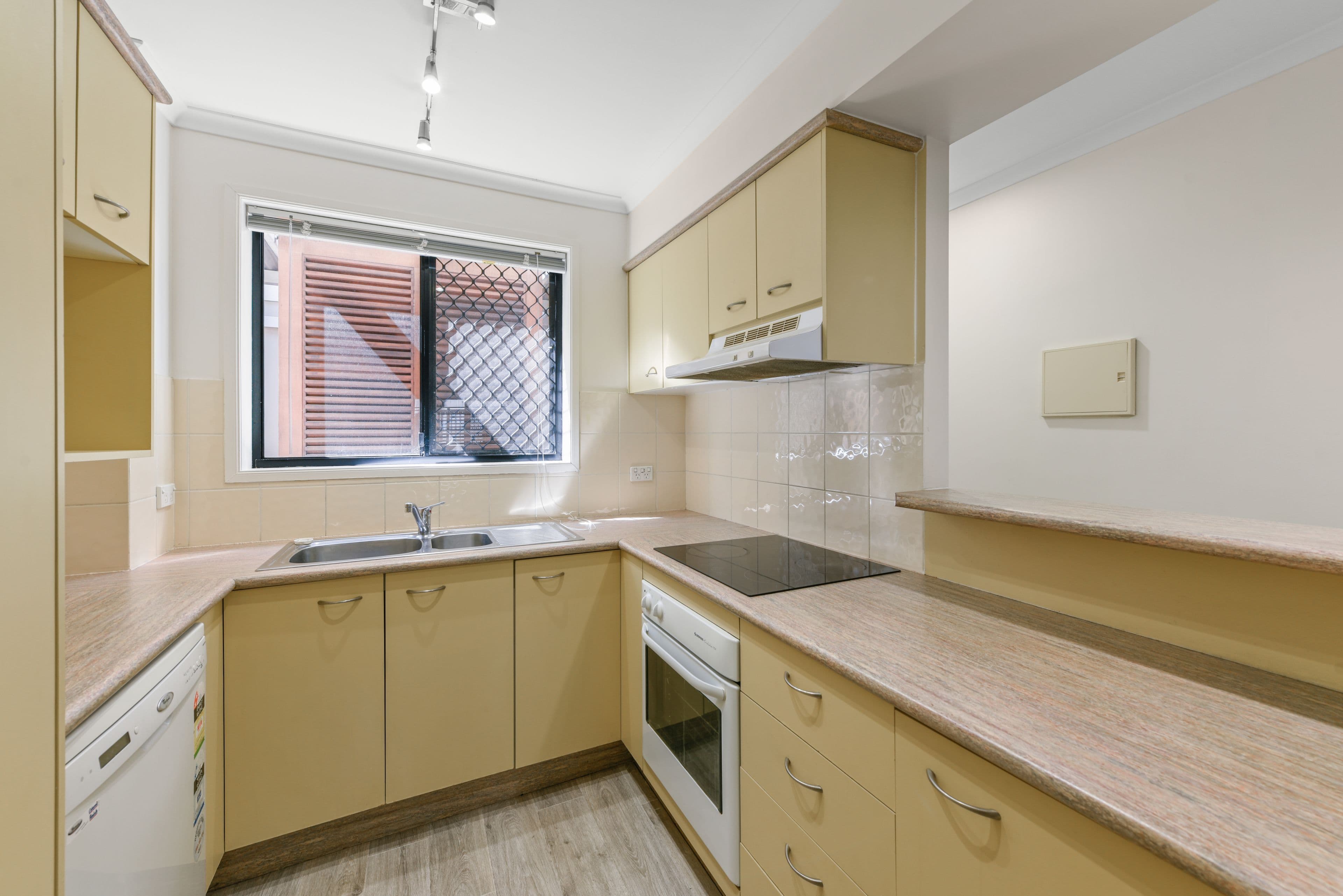 27 Campbell Street, Toowong QLD 4066, Toowong - Thumbnail 3