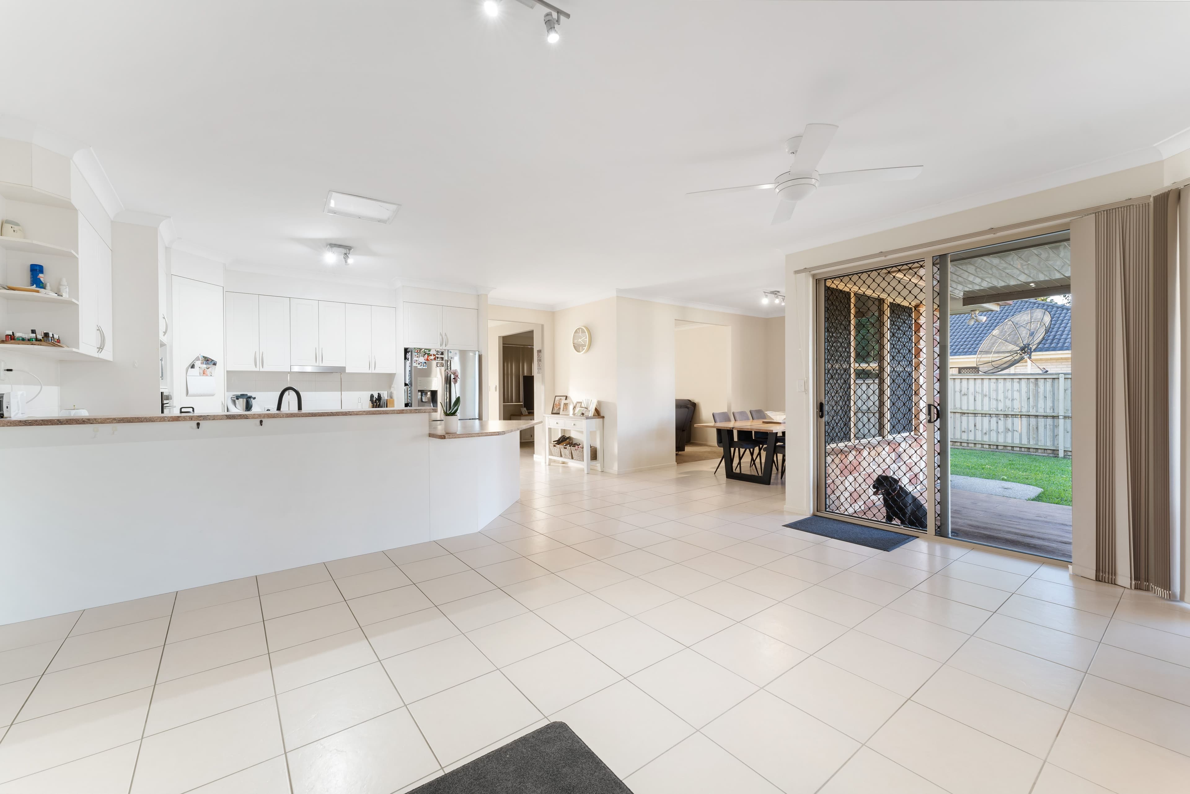 50B Pinelands Street, Loganlea QLD 4131, Loganlea - Thumbnail 4