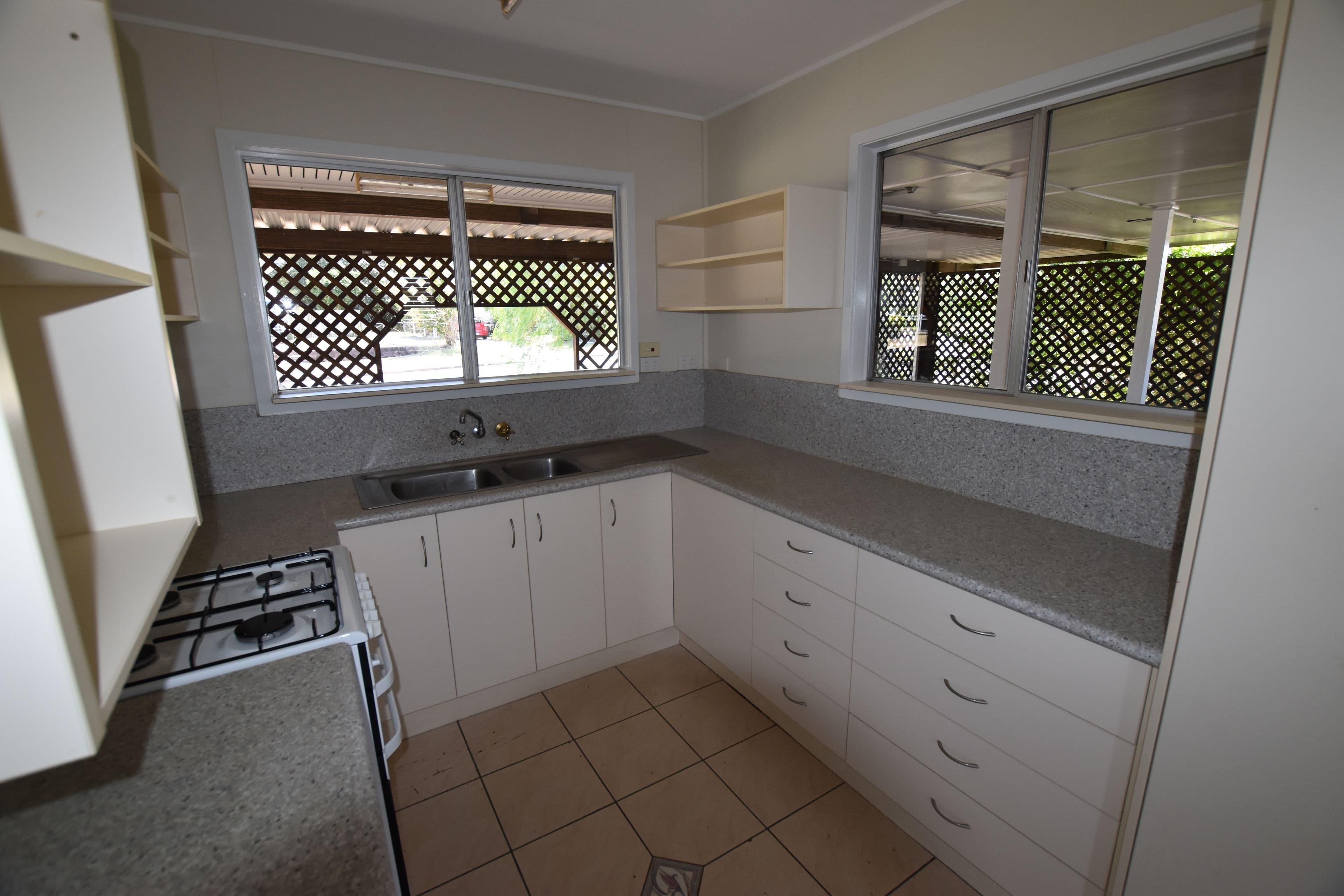3 Javelin Street, Toolooa QLD 4680, Toolooa - Thumbnail 6