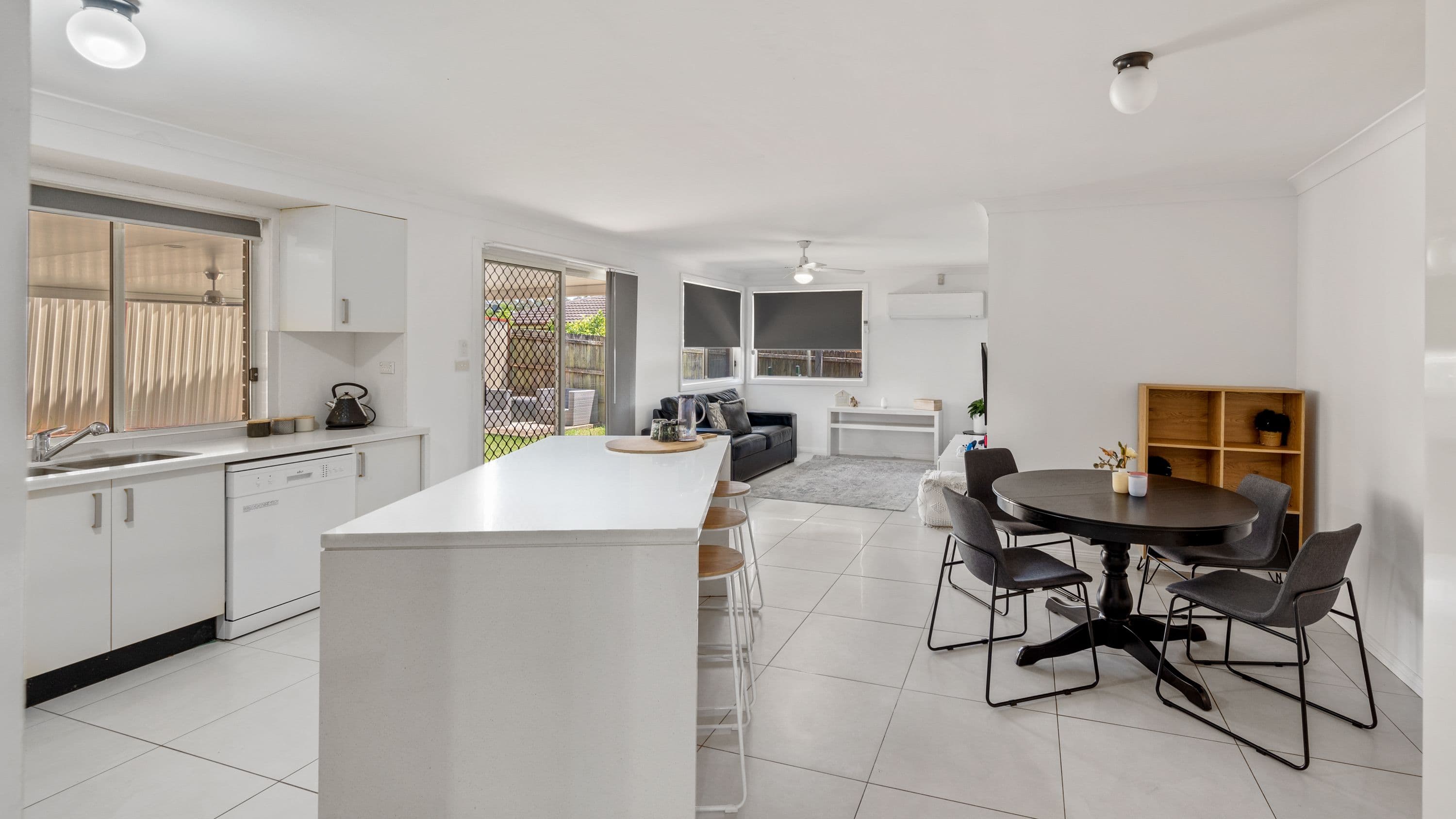 9 Lineata Place, Glenmore Park NSW 2745, Glenmore Park - Thumbnail 4