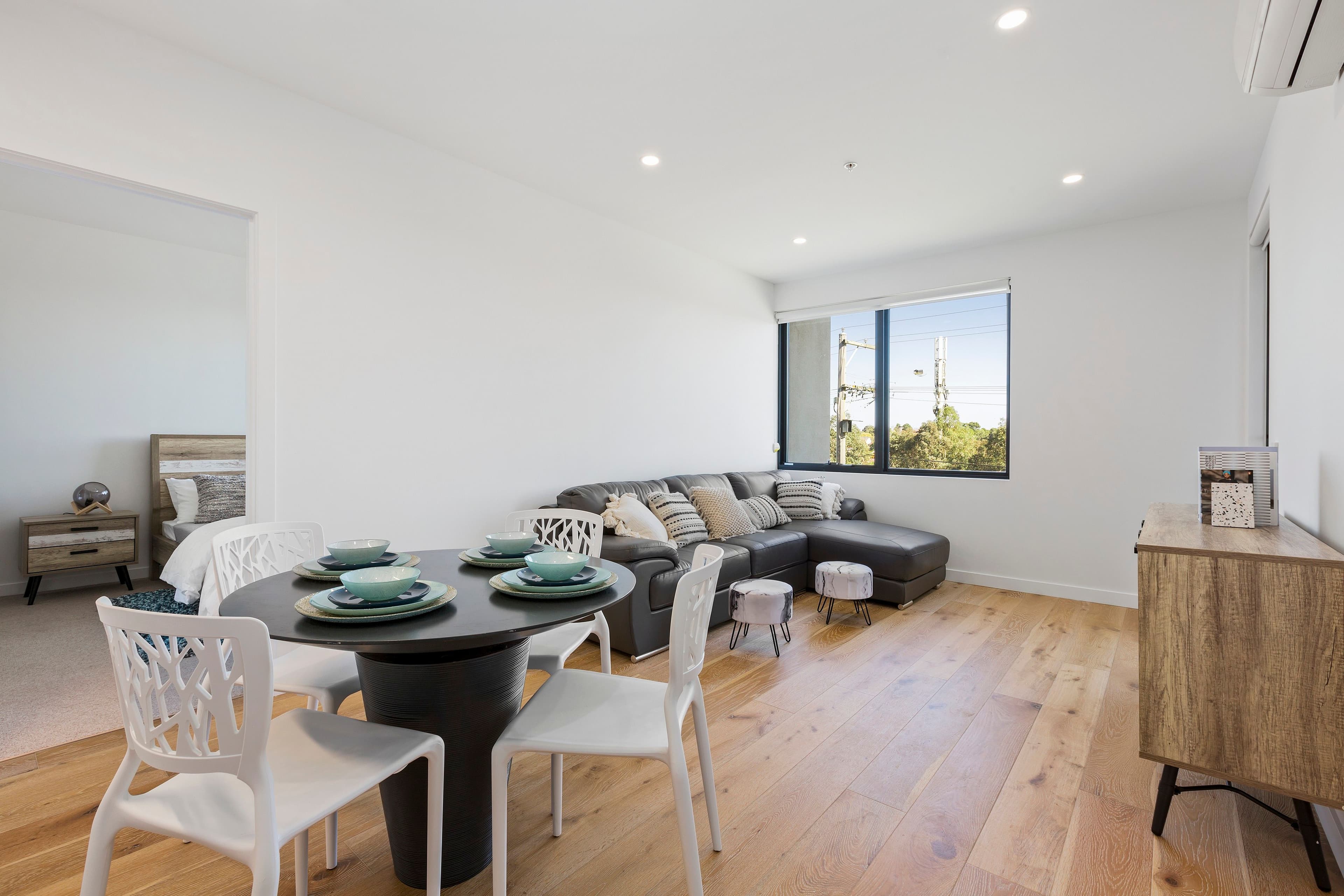 160 Williamsons Road, Doncaster VIC 3108, Doncaster - Thumbnail 4