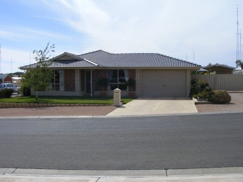 1 Harbison Street, MOONTA BAY SA 5558, Moonta Bay - Image 1