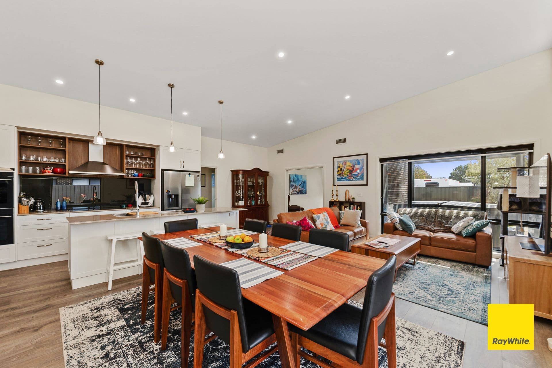14 Bladen Street, Warragul, Warragul - Thumbnail 3