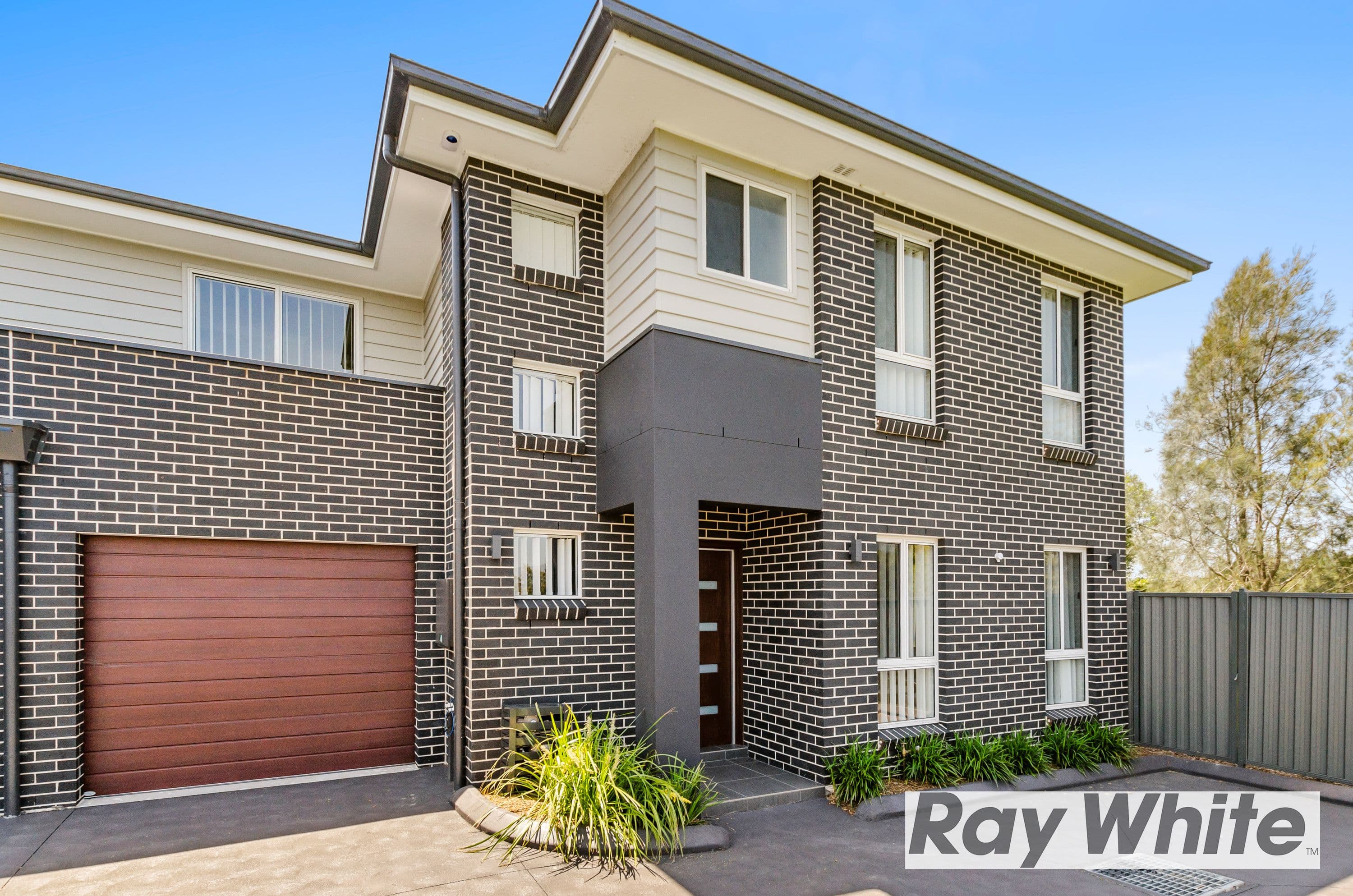 40 Gerongar Crescent, Haywards Bay - Image 1