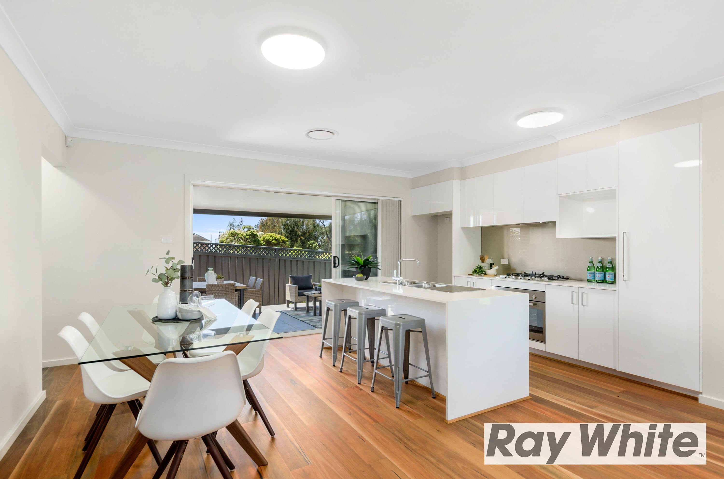 40 Gerongar Crescent, Haywards Bay - Thumbnail 2