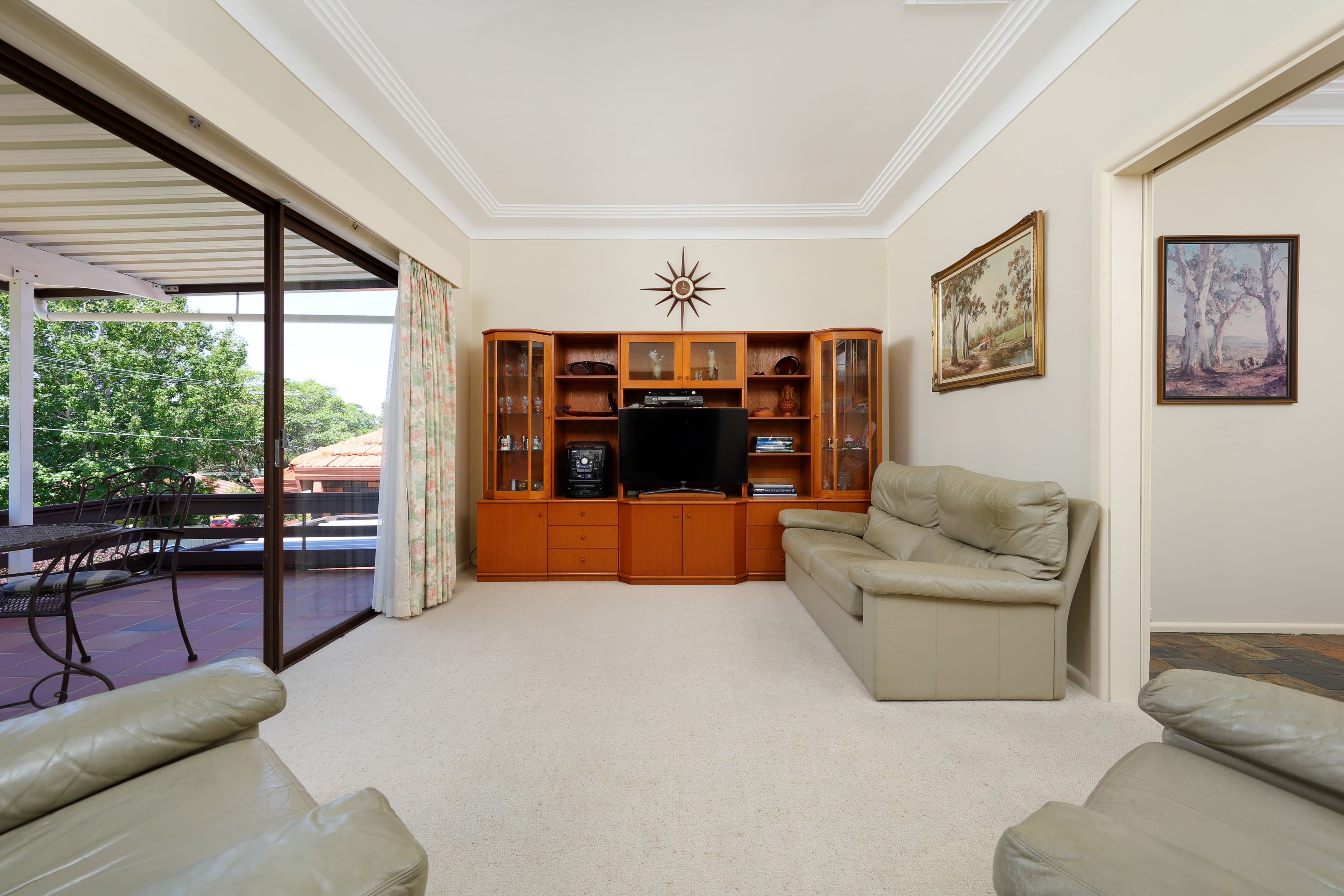 9 Moombara Avenue, Peakhurst - Thumbnail 5