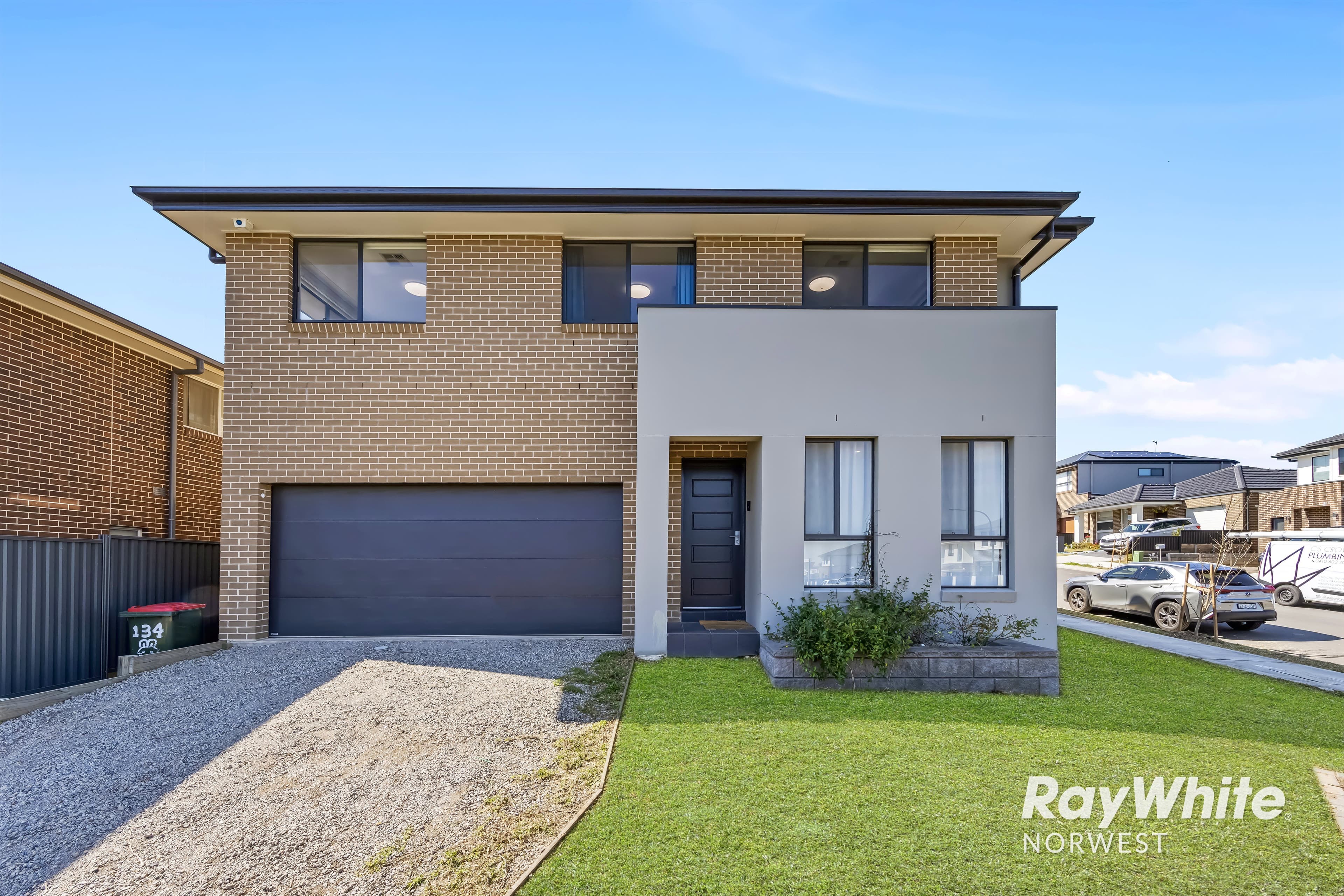 9 Balgownie Road, Fairy Meadow, Rouse Hill - Image 1