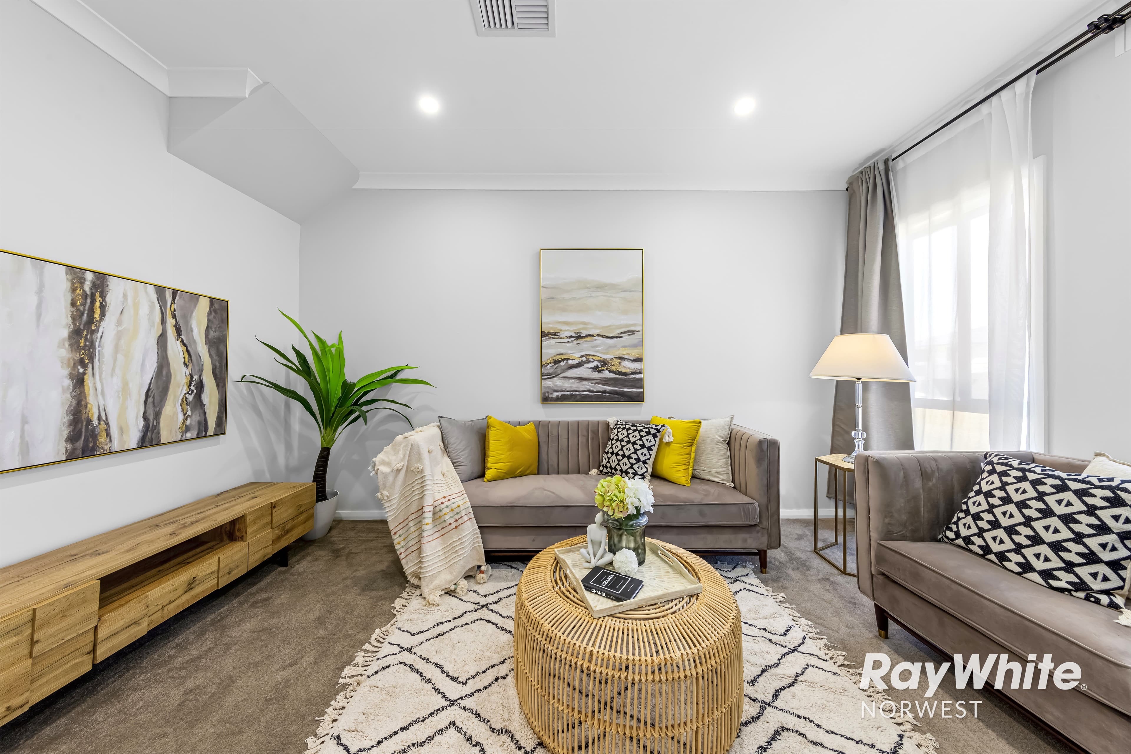 9 Balgownie Road, Fairy Meadow, Rouse Hill - Thumbnail 5