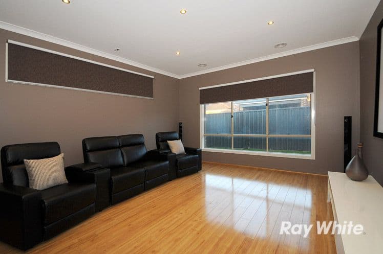 10 Boldrewood Place, LYNBROOK VIC 3975, Lynbrook - Thumbnail 6