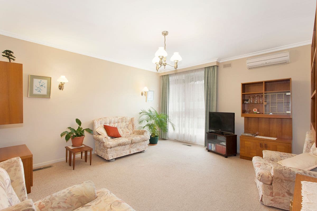 3 Bowen Street, Hughesdale VIC 3166, Hughesdale - Thumbnail 2