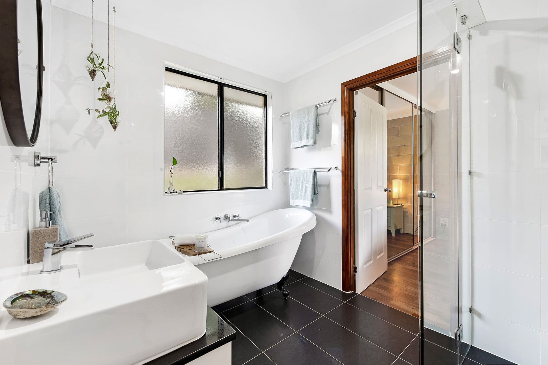 16 Cayambe Court, Tamborine Mountain QLD 4272, Tamborine Mountain - Thumbnail 4