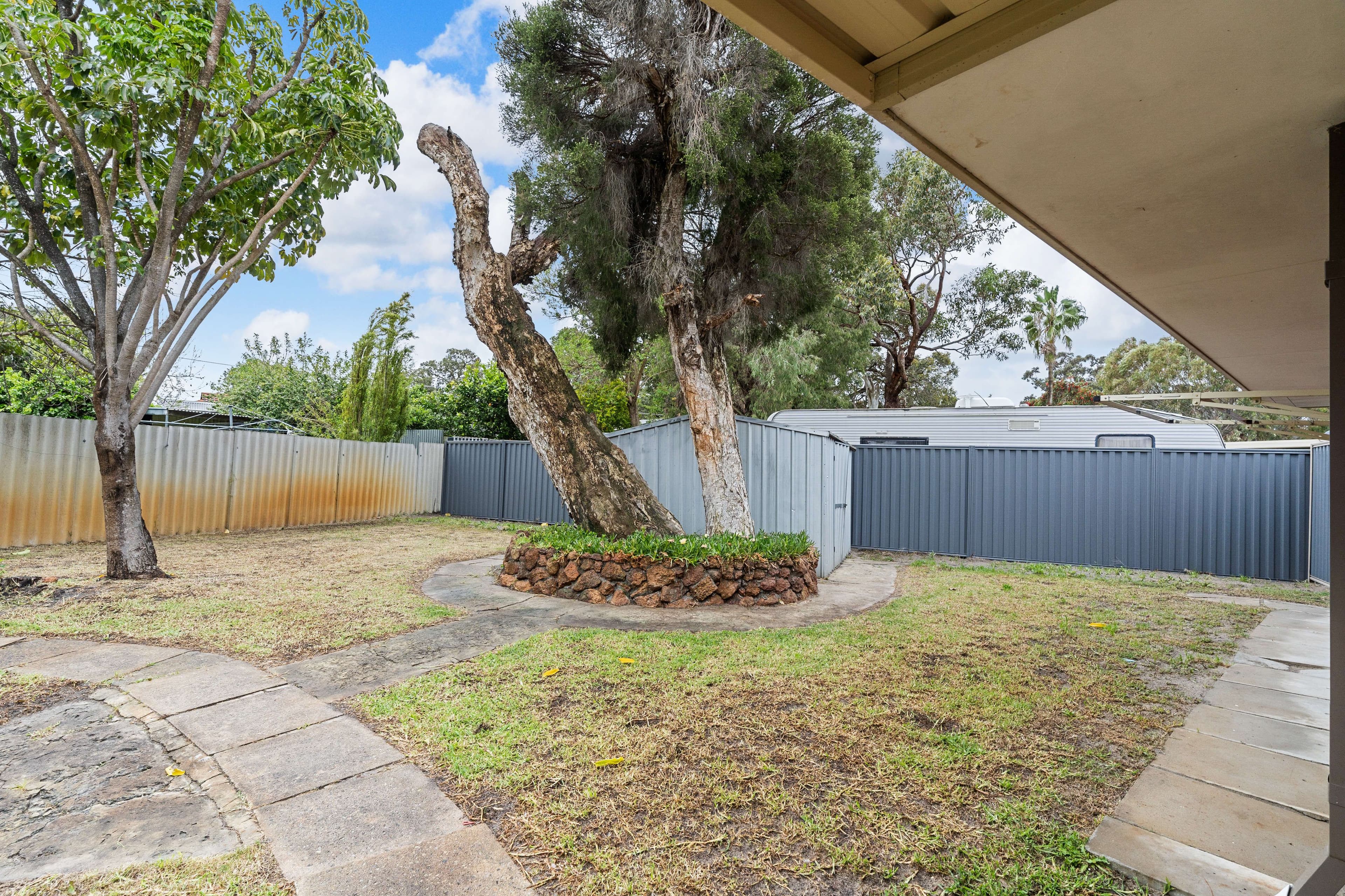 11 Greenwood Court, Kelmscott WA 6111, Kelmscott - Thumbnail 4