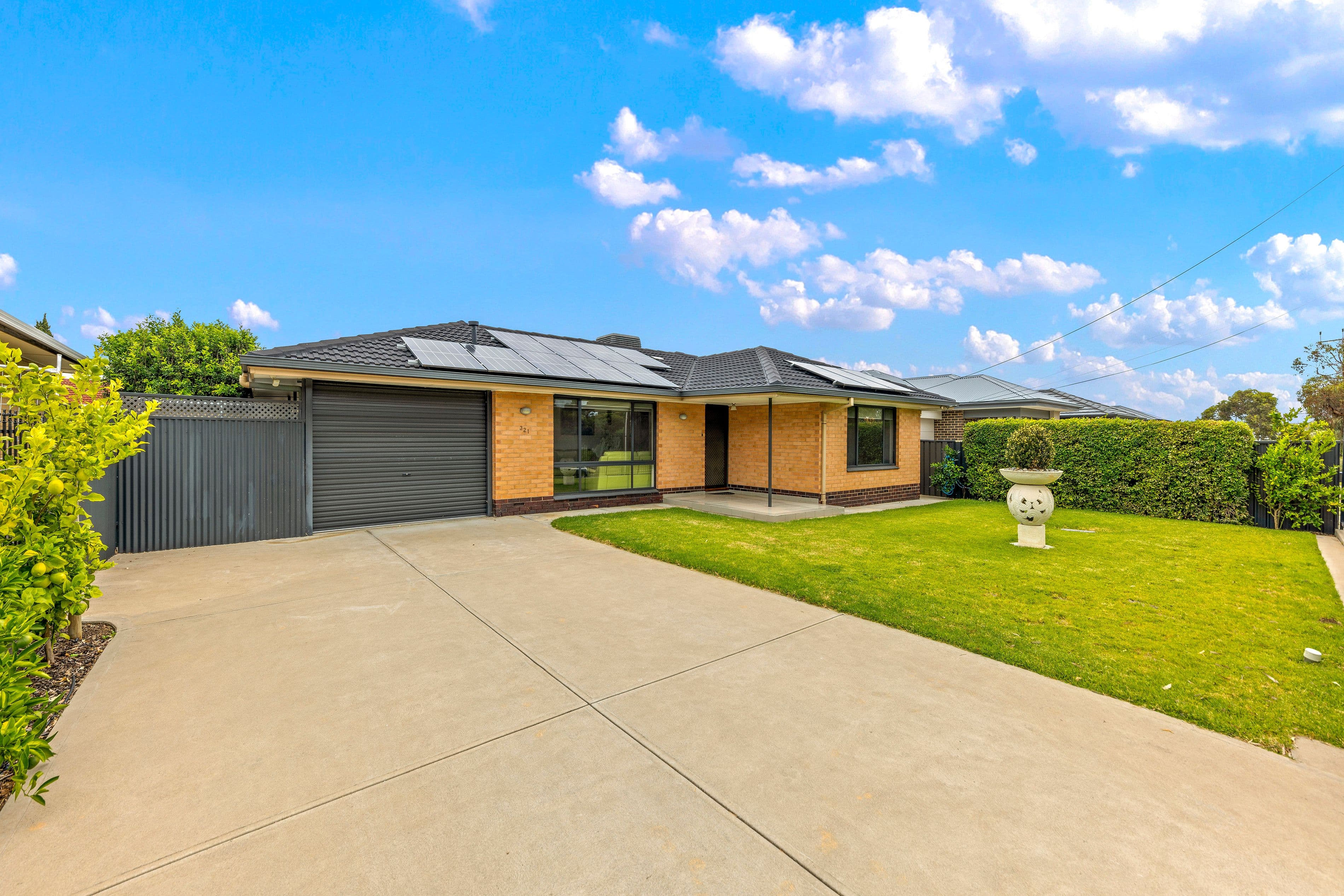 321 Montague Road, Para Vista SA 5093, Para Vista - Image 1