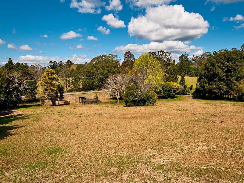 734-738 Main Western Road, Tamborine Mountain QLD 4272, Tamborine Mountain - Thumbnail 2