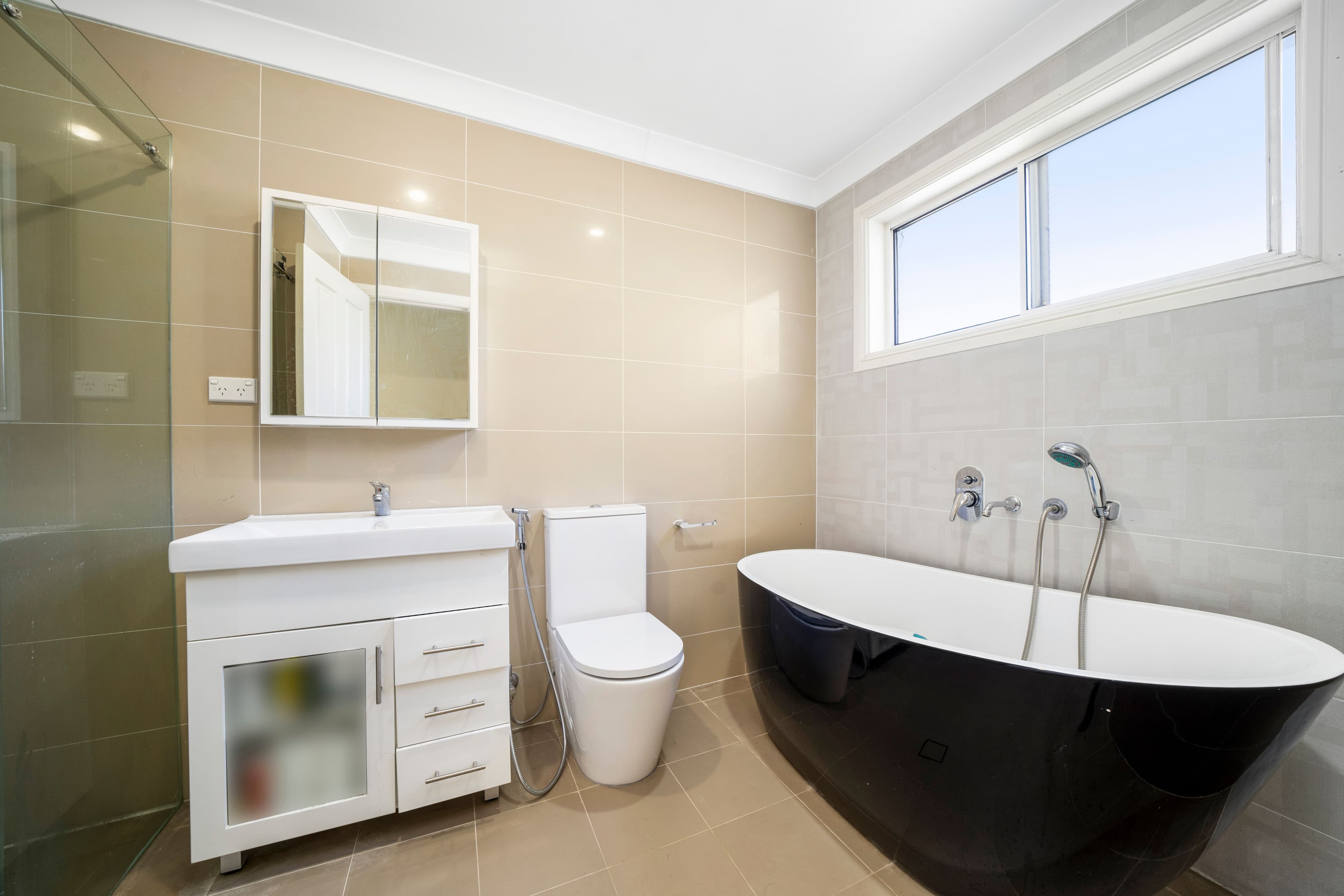 2/22 Stanbrook Street, Fairfield Heights NSW 2165, Fairfield Heights - Thumbnail 5