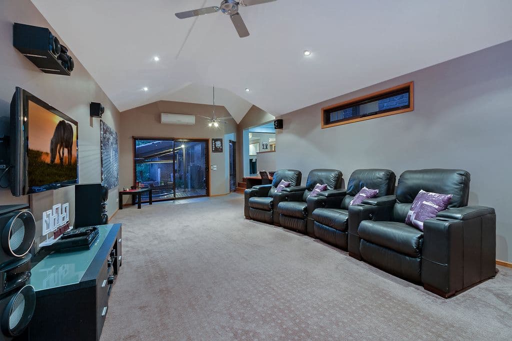15 Summit Court, SAINT HELENA VIC 3088, St Helena - Thumbnail 5