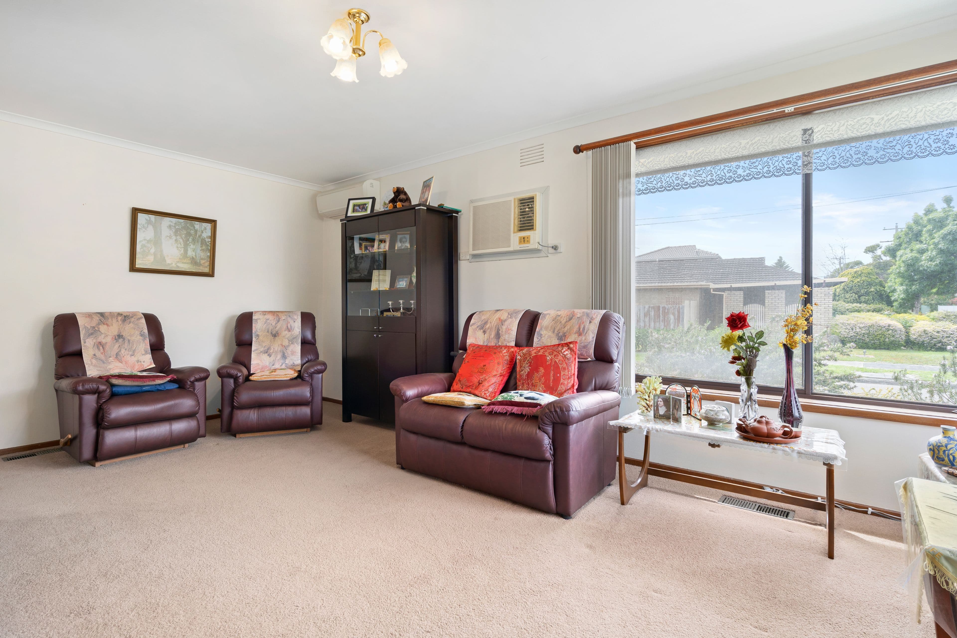 15 Sandhurst Crescent, Bundoora VIC 3083, Bundoora - Thumbnail 2