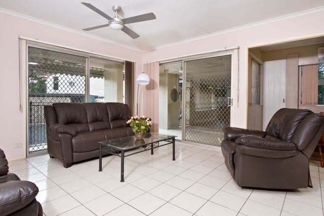 6 Troop Street, JAMBOREE HEIGHTS QLD 4074, Jamboree Heights - Thumbnail 6
