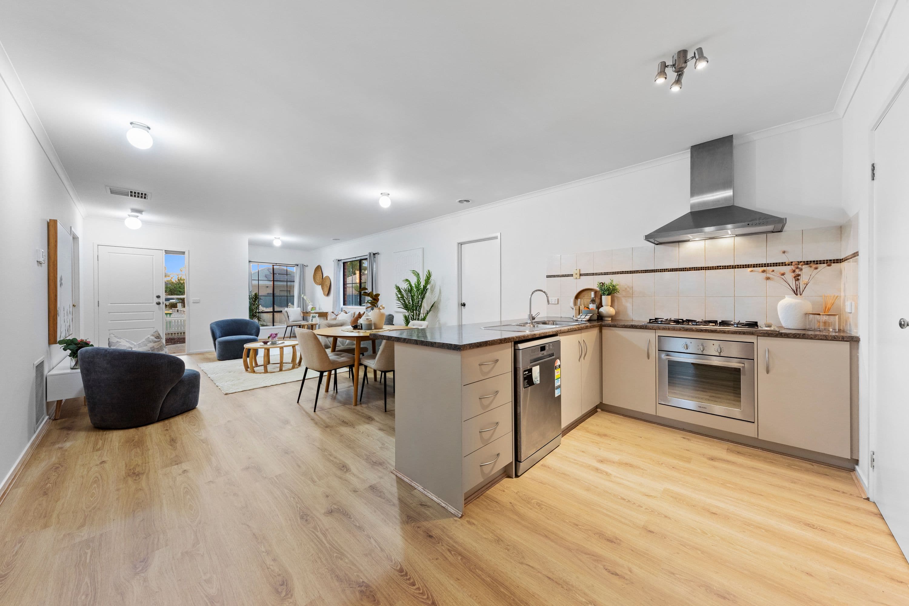 26 Mallee Circuit, Pakenham VIC 3810, Pakenham - Thumbnail 5