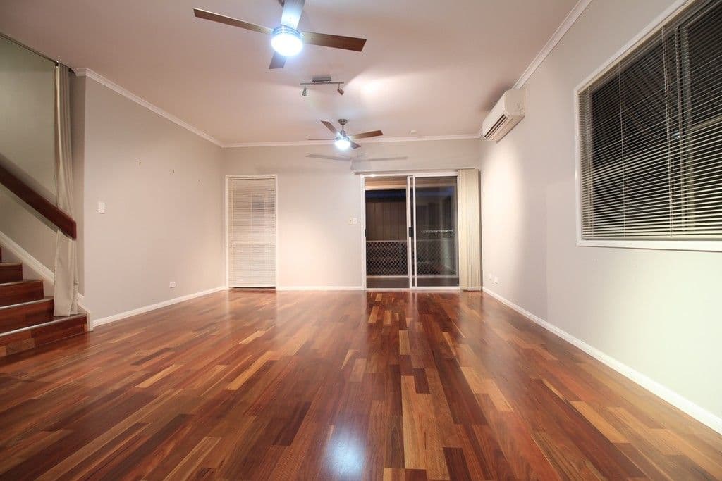 43 Loch Street, Emerald QLD 4720, Emerald - Thumbnail 5
