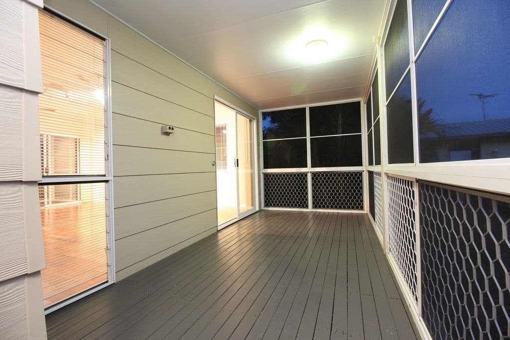 43 Loch Street, Emerald QLD 4720, Emerald - Thumbnail 8