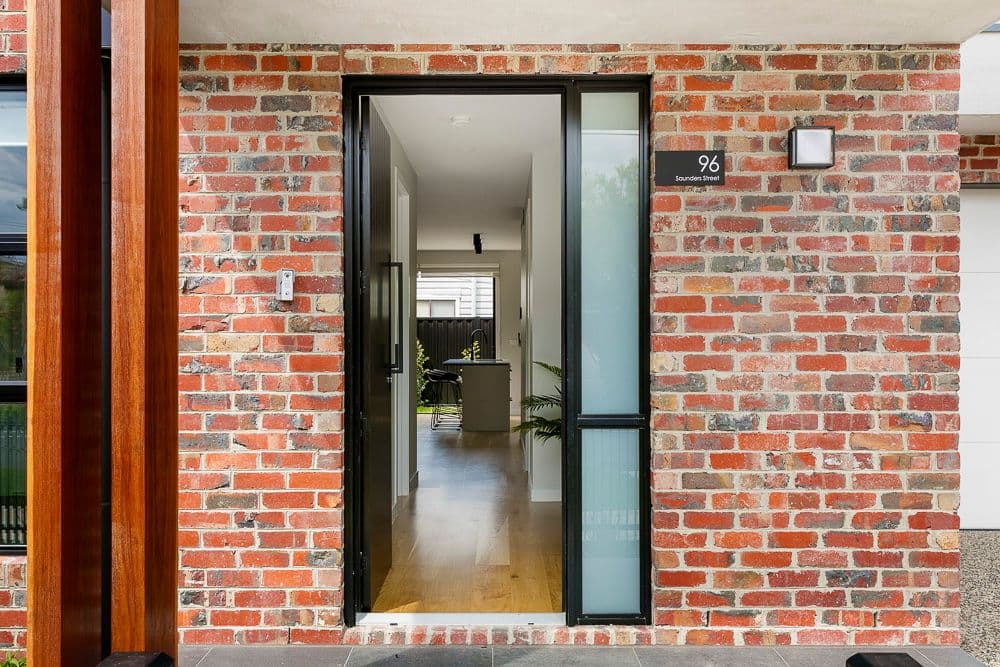96 Saunders Street, Coburg VIC 3058, Coburg - Thumbnail 2