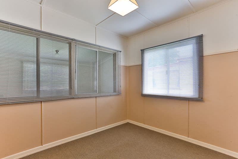 19 Park Street, Wilsonton QLD 4350, Wilsonton - Thumbnail 7