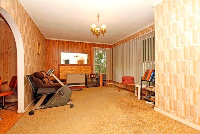 3 Arcadia Avenue, RESERVOIR VIC 3073, Reservoir - Thumbnail 2
