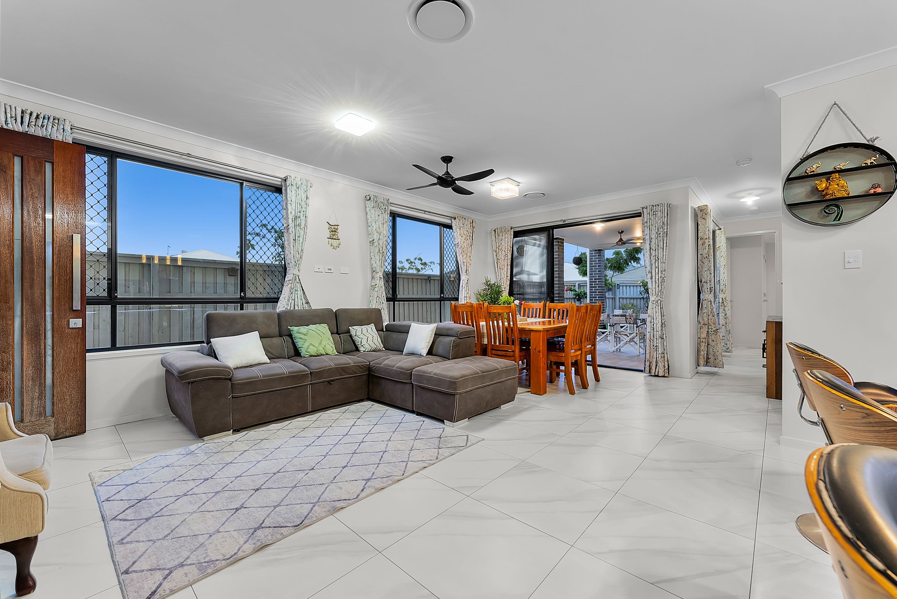 11 Oatley Street, Mango Hill QLD 4509, Mango Hill - Thumbnail 4