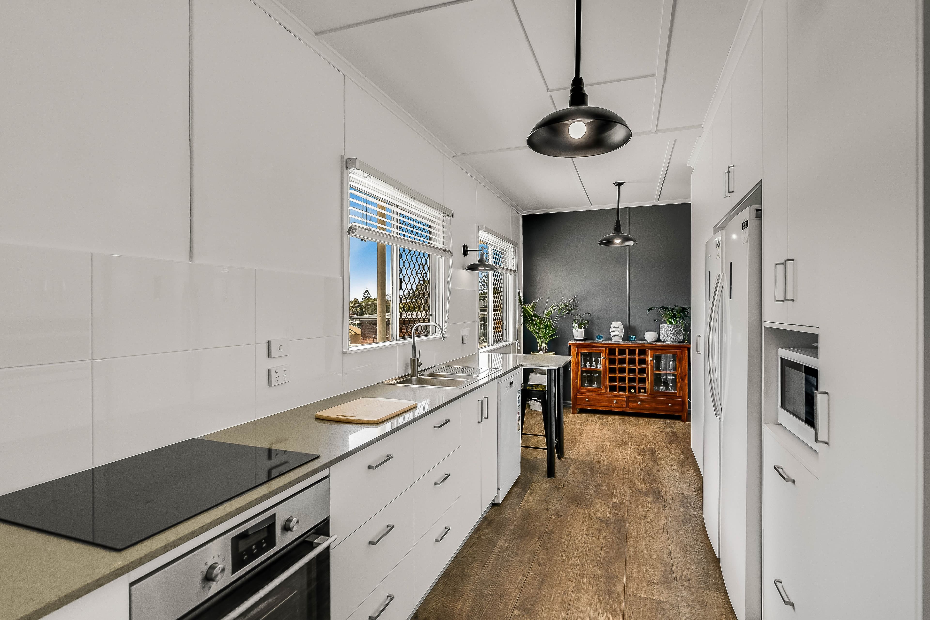 37 O'Quinn Street, Harristown QLD 4350, Harristown - Thumbnail 2