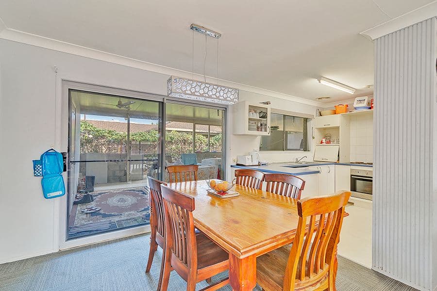 16 Boronia Avenue, Daisy Hill QLD 4127, Daisy Hill - Thumbnail 4