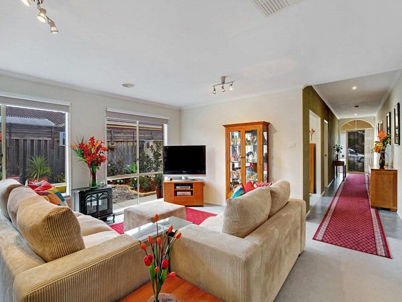 44 Stagecoach Boulevard, South Morang VIC 3752, South Morang - Thumbnail 2