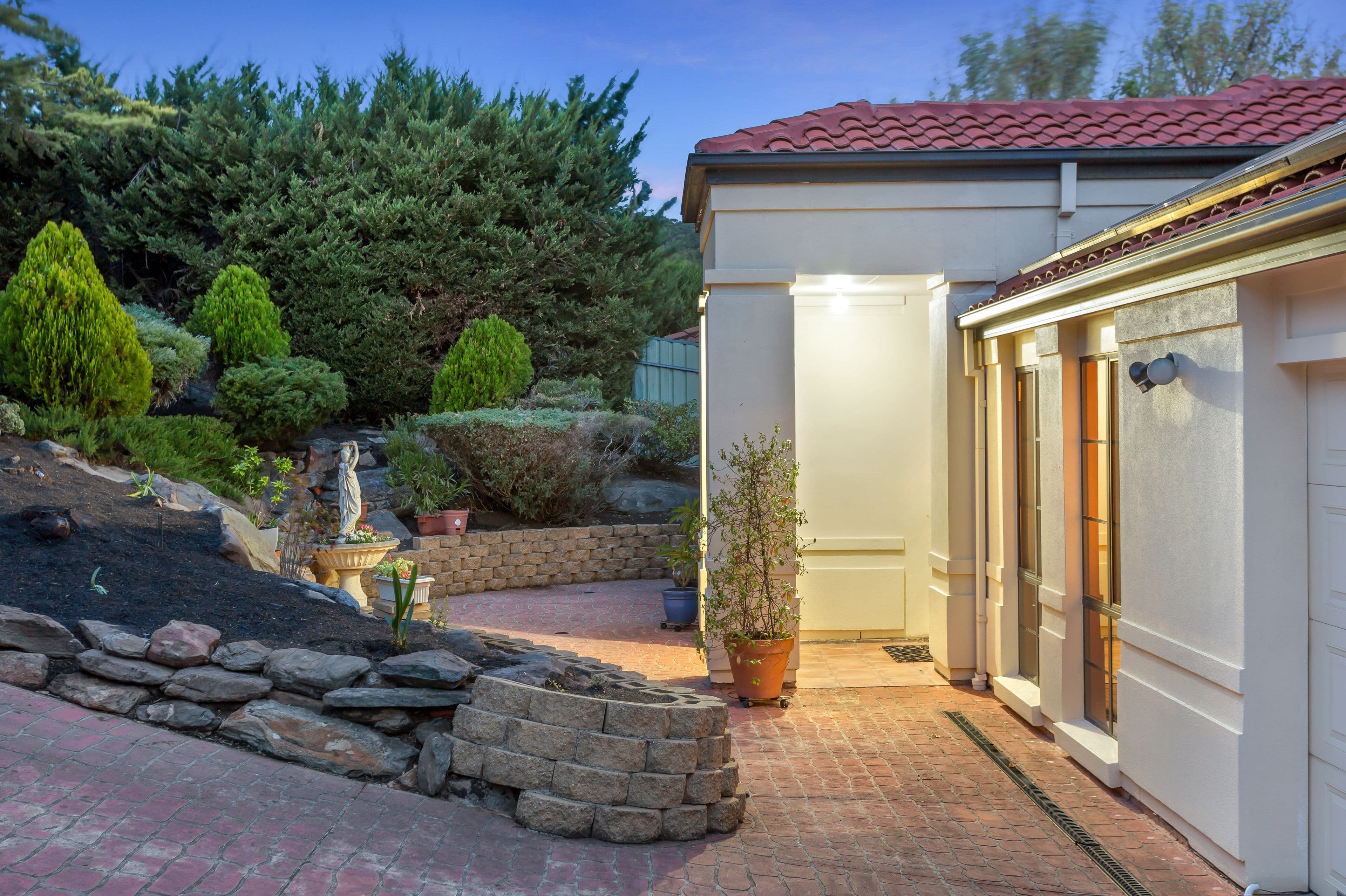 1 THE OAKS Parade, Aberfoyle Park SA 5159, Aberfoyle Park - Thumbnail 2