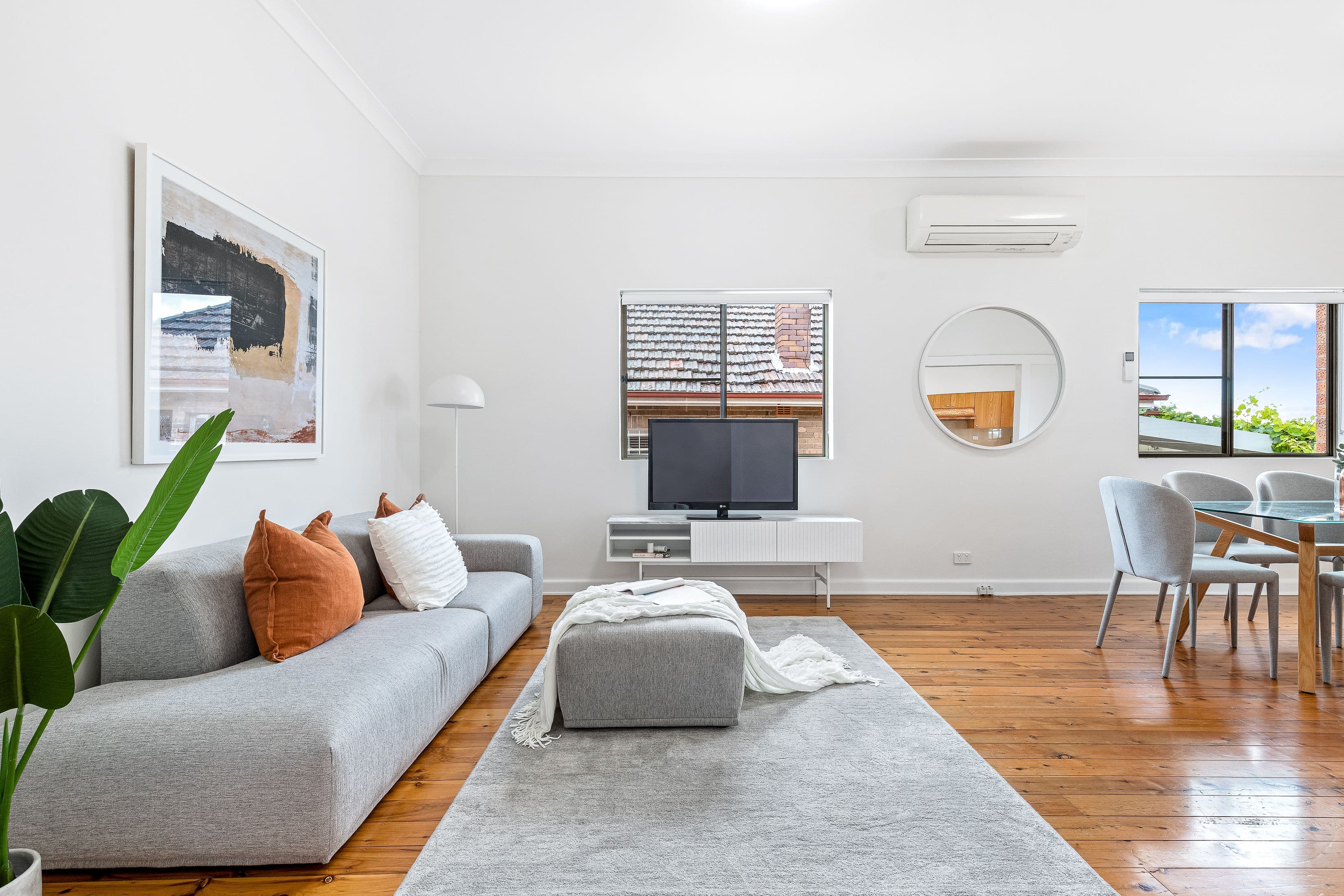 6 Mundoonen Crescent, Horsley, Earlwood - Thumbnail 2