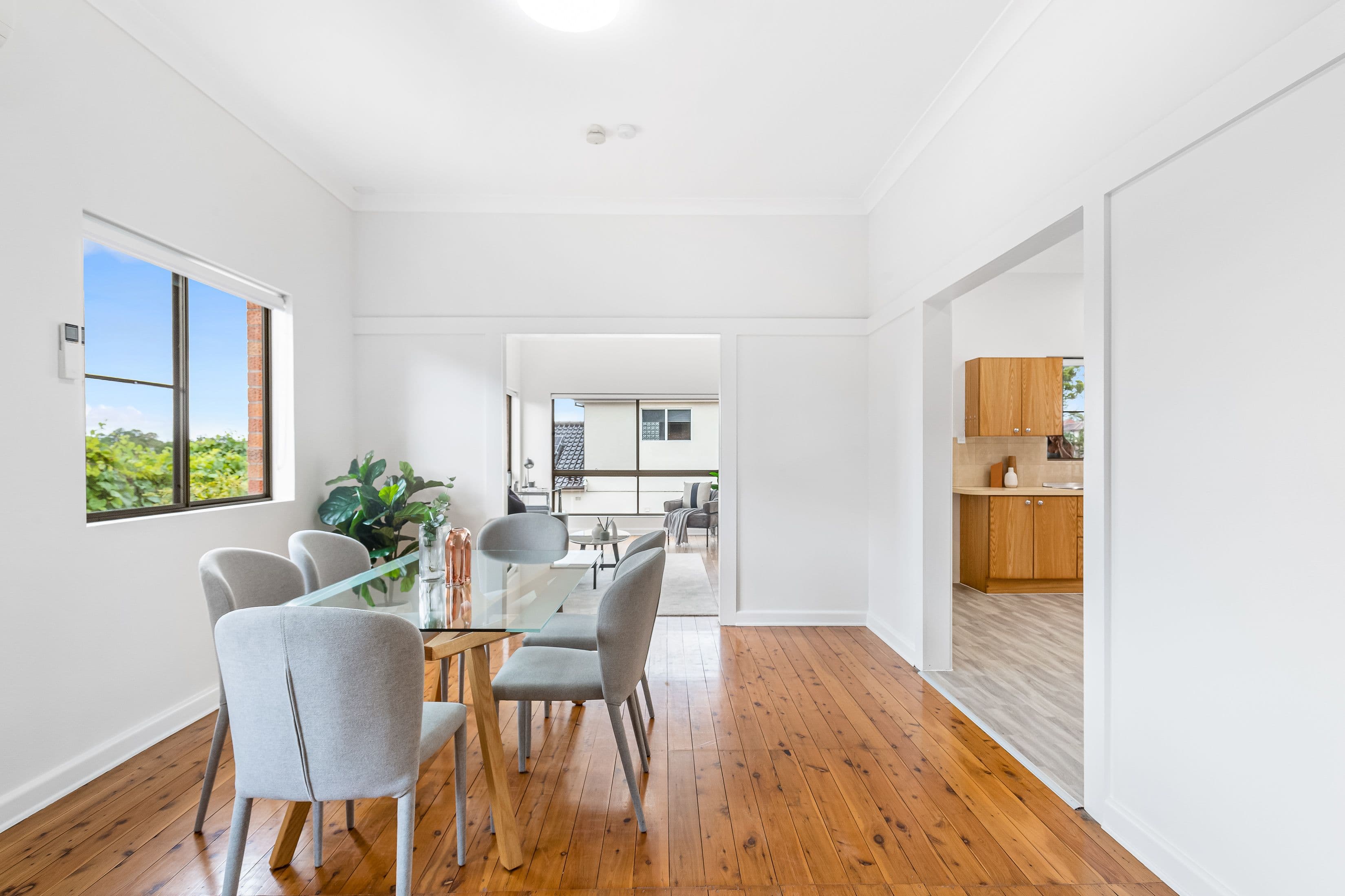 6 Mundoonen Crescent, Horsley, Earlwood - Thumbnail 3