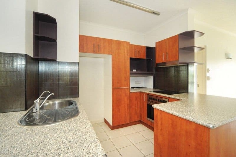 9 Hermitage Drive, AIRLIE BEACH QLD 4802, Airlie Beach - Thumbnail 3