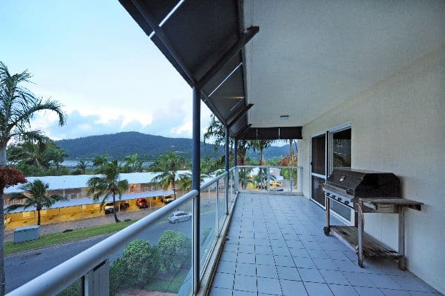 9 Hermitage Drive, AIRLIE BEACH QLD 4802, Airlie Beach - Thumbnail 7