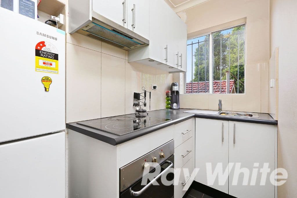 4 Howard Street, Canterbury NSW 2193, Canterbury - Thumbnail 4