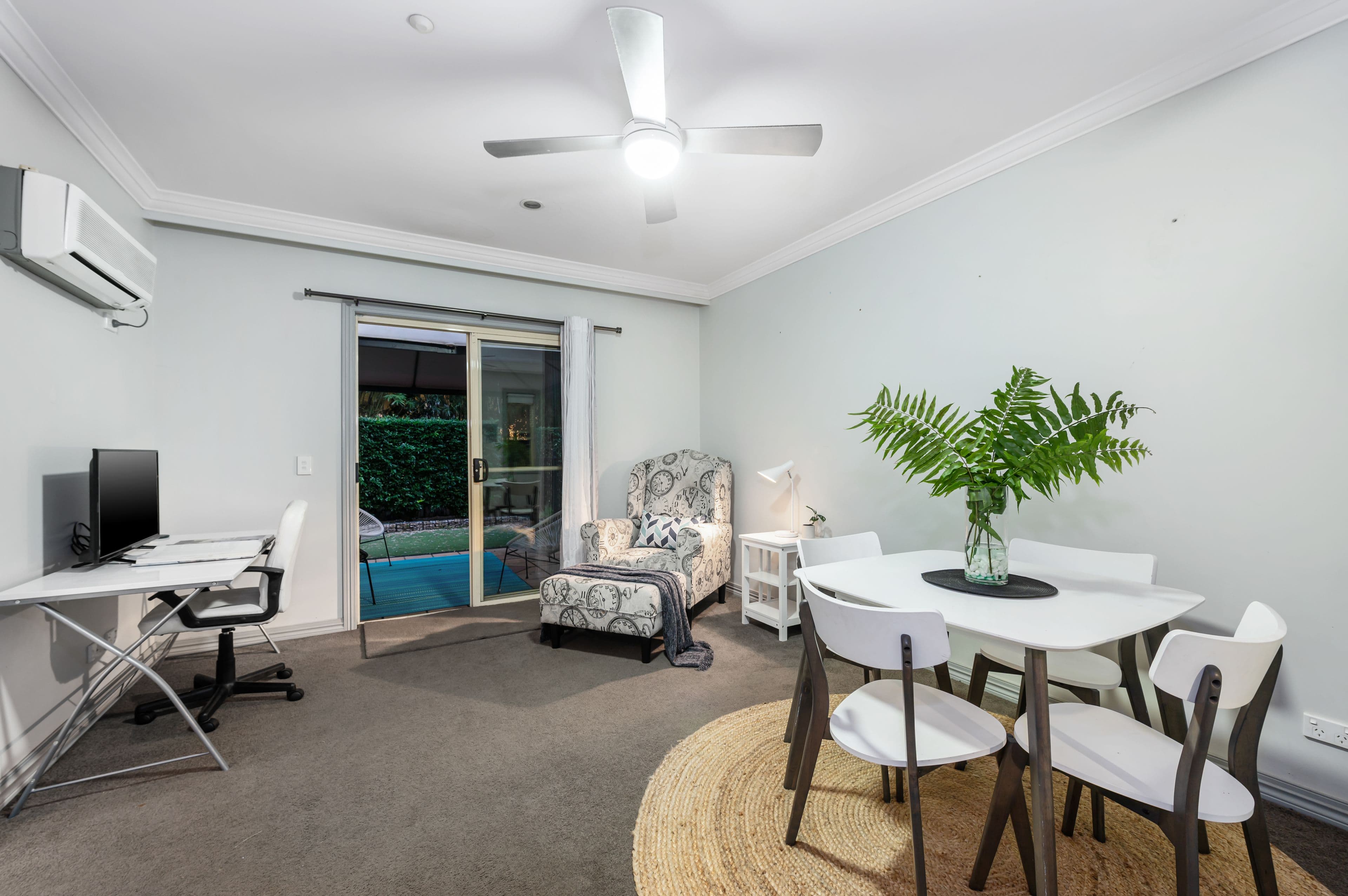 14 Pendraat Parade, Hope Island QLD 4212, Hope Island - Thumbnail 4