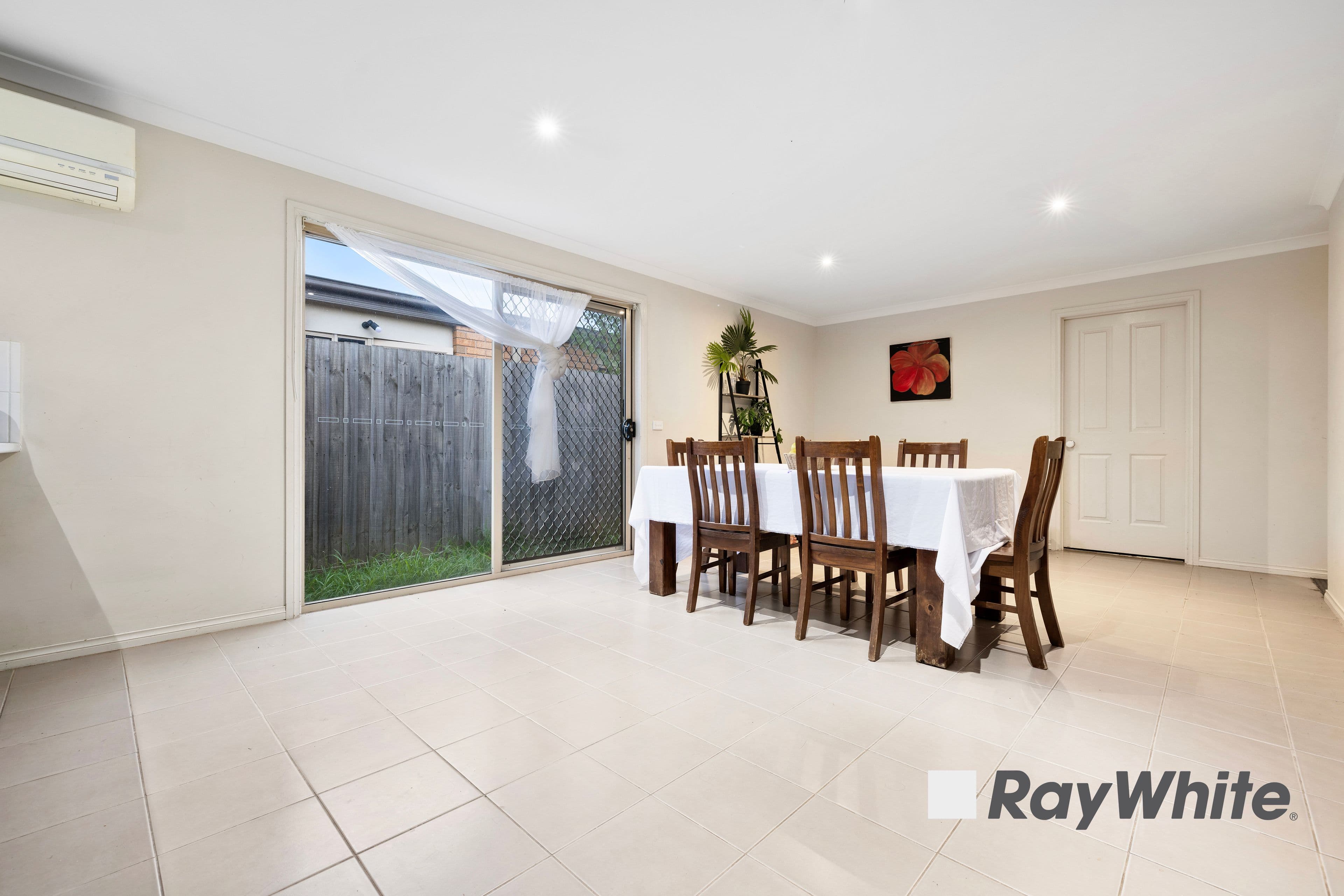 25 Pepperbush Circuit, Cranbourne VIC 3977, Cranbourne - Thumbnail 6