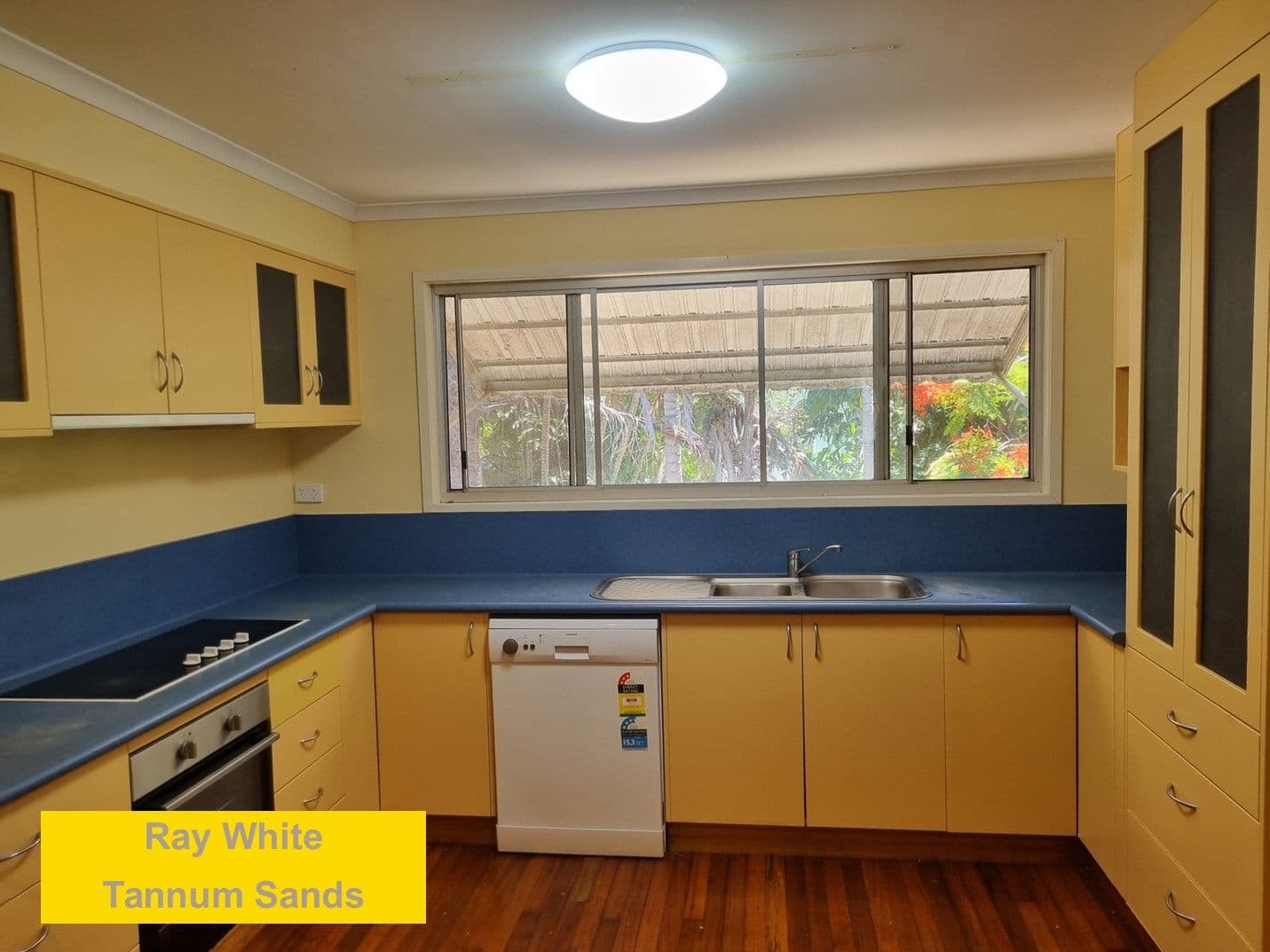 51 Langdon Street, Tannum Sands QLD 4680, Tannum Sands - Thumbnail 3