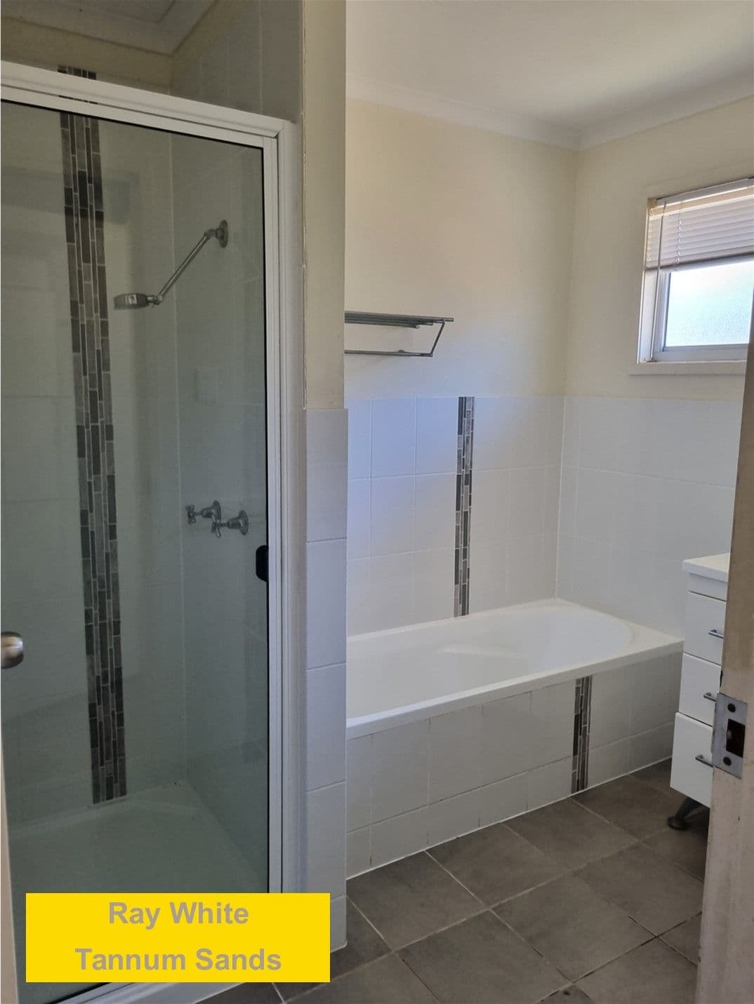 51 Langdon Street, Tannum Sands QLD 4680, Tannum Sands - Thumbnail 8