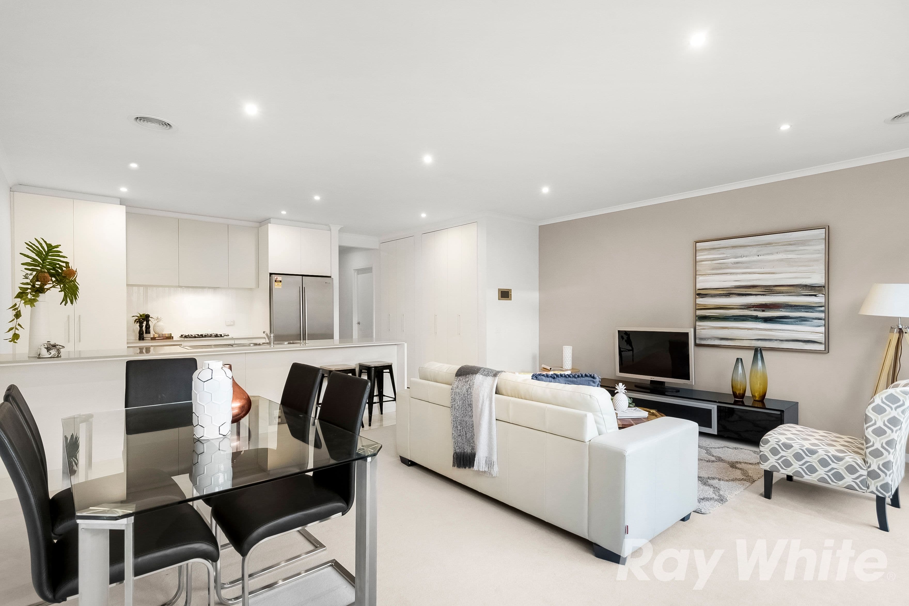 20 Brunton Crescent, Mulgrave VIC 3170, Mulgrave - Thumbnail 5