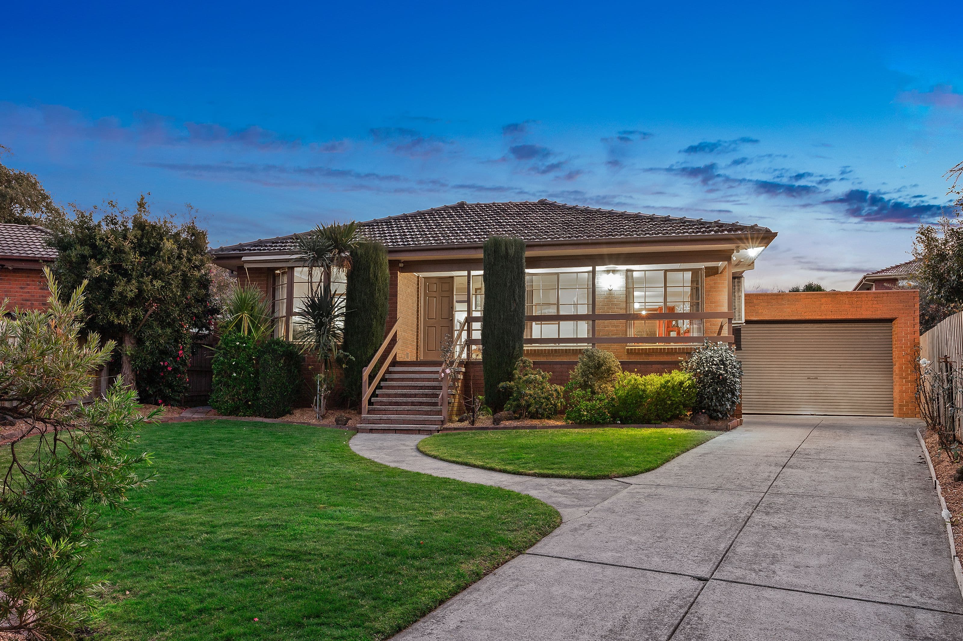 5 Cronia Court, Wheelers Hill VIC 3150, Wheelers Hill - Thumbnail 2