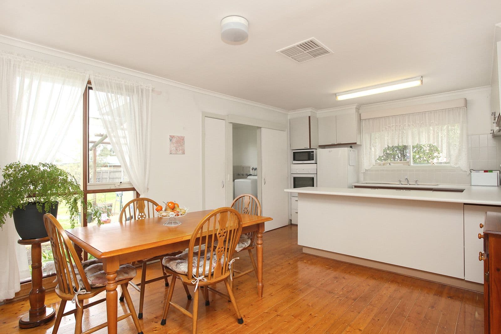 4 Eaton Parade, Laverton VIC 3028, Laverton - Thumbnail 4