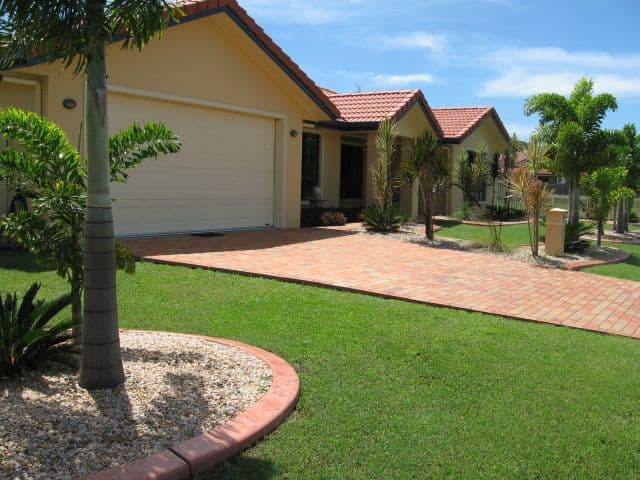 6 Sturt Crescent, MACKAY QLD 4740, Mackay - Image 1