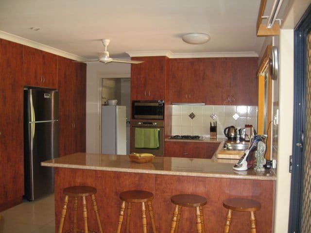 6 Sturt Crescent, MACKAY QLD 4740, Mackay - Thumbnail 3