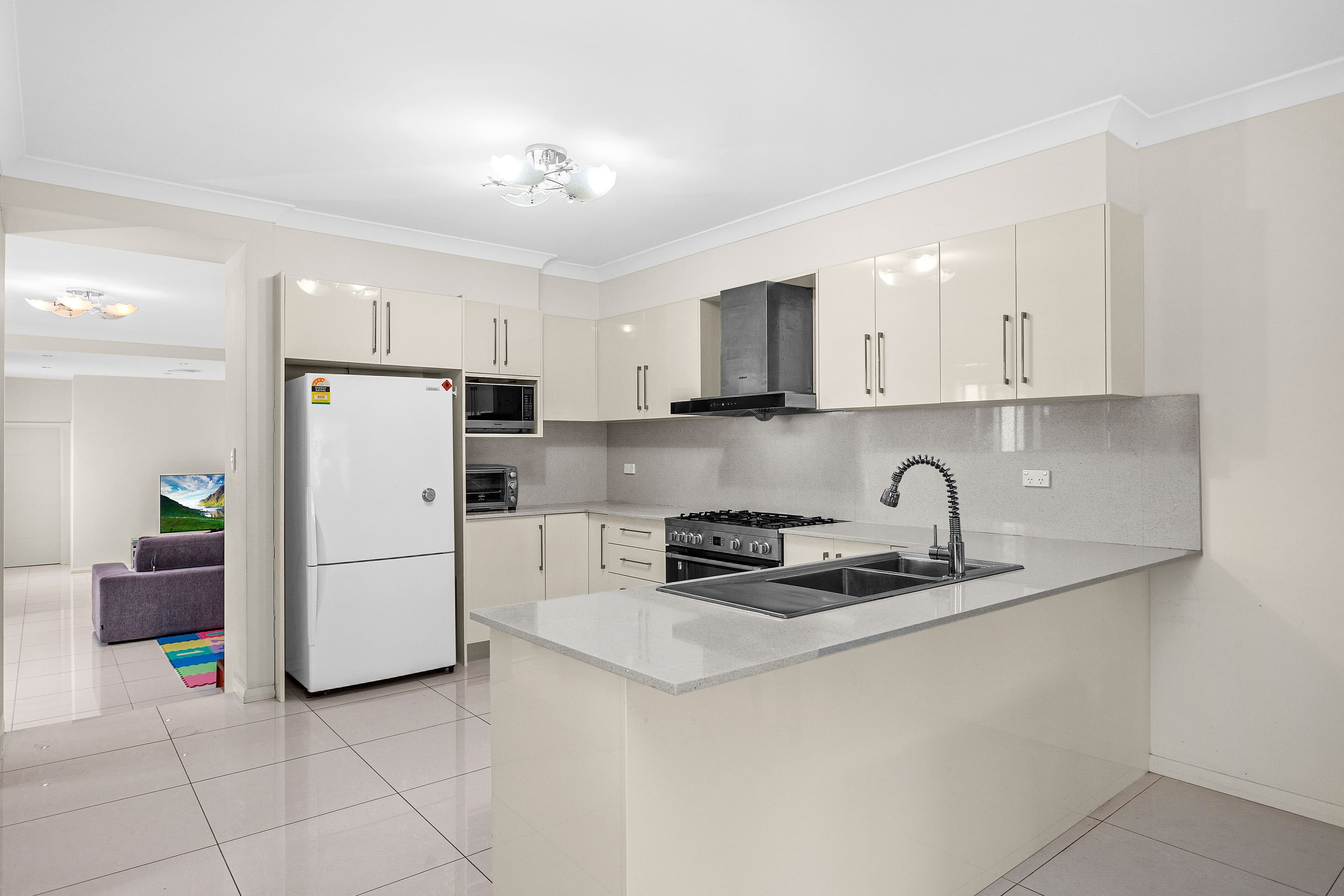 28 Roberts Avenue, Mortdale NSW 2223, Mortdale - Thumbnail 6