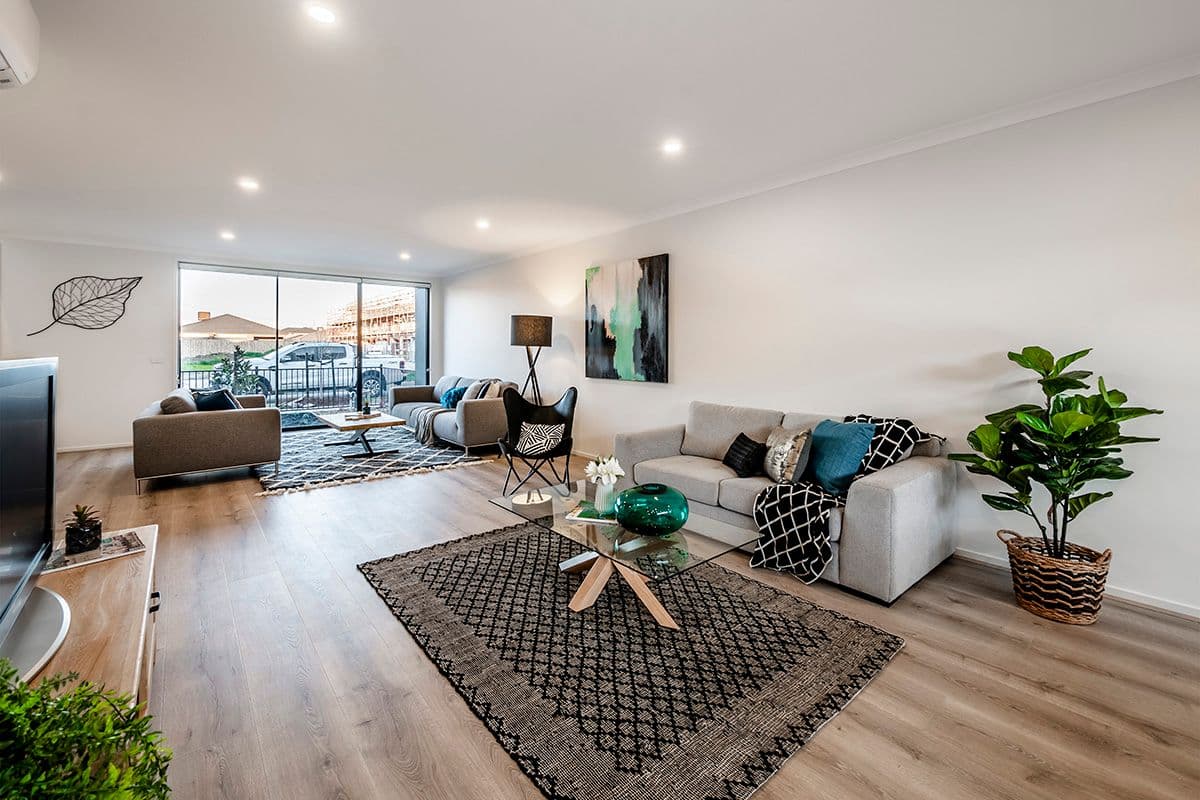 27 Pebble Avenue, Lyndhurst VIC 3975, Lyndhurst - Thumbnail 3