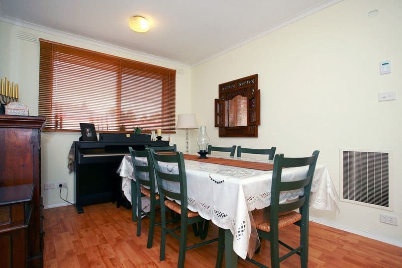 82 Kidds Road, DOVETON VIC 3177, Doveton - Thumbnail 4